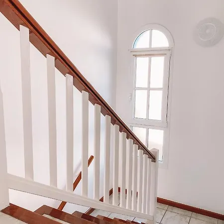 - Casa Yairan